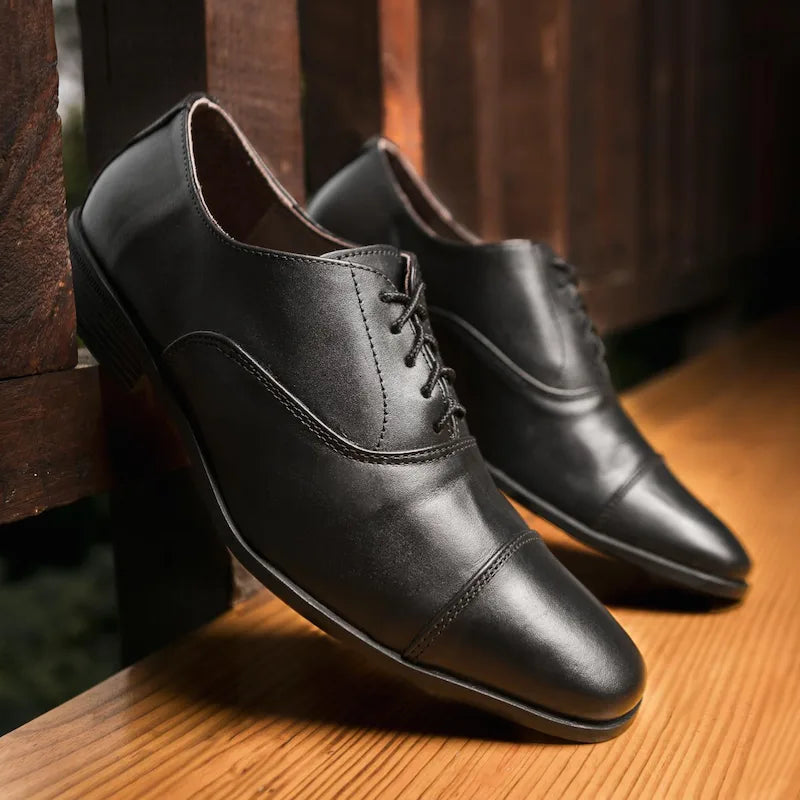 Captoe classic black leather oxfords