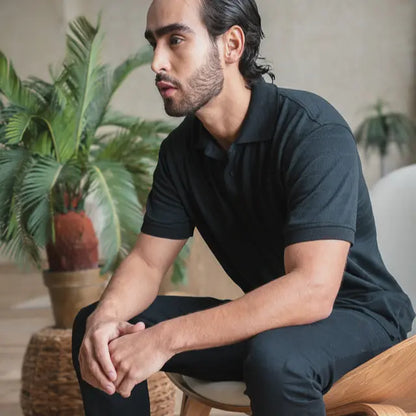 Textured black short sleeve polo shirt