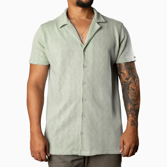 Textured leaf green short sleeve shirt