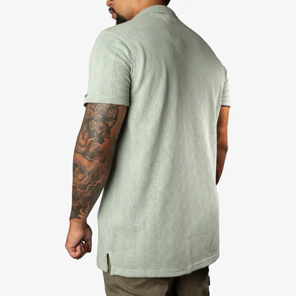 Camisa manga corta verde hoja texturizada