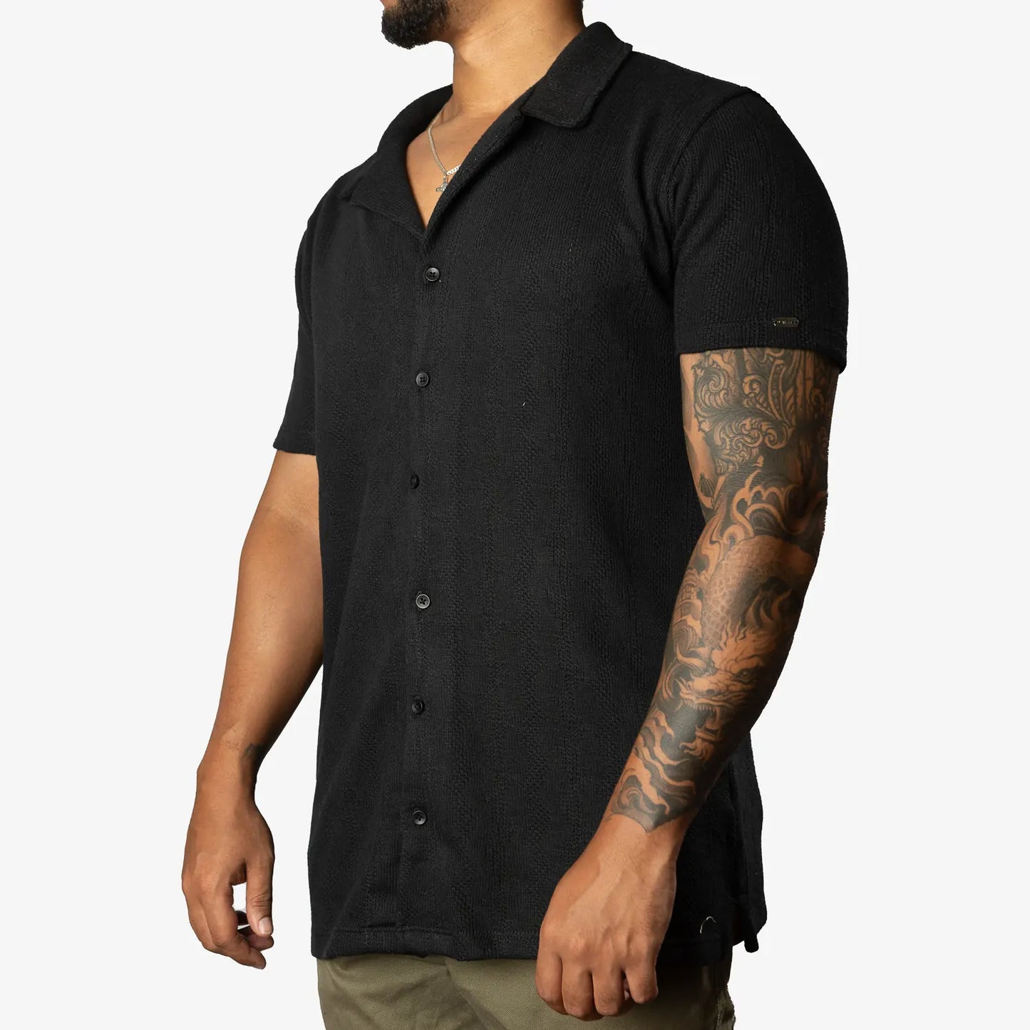 Textured black short sleeve shirt