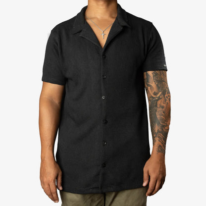 Textured black short sleeve shirt