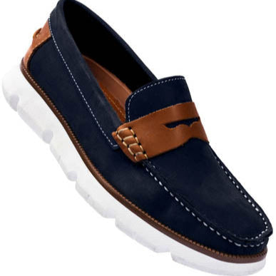 Zapato para hombre tipo mocasin de hombre suede, super comodos, piel autentica azul nubuck y tan miel, liviano, suela negra, fabricado a mano en Santo Domingo, Republica Dominicana. Valetz La zapateria de los dominicanos.